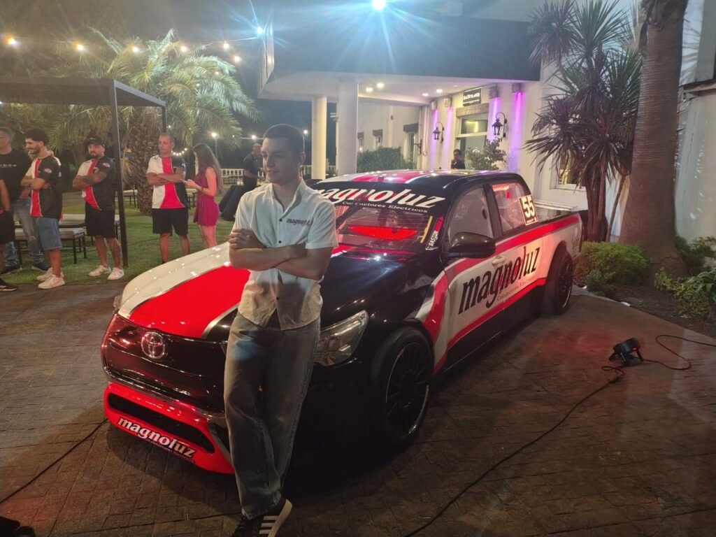 La presentación del Magnoluz Racing