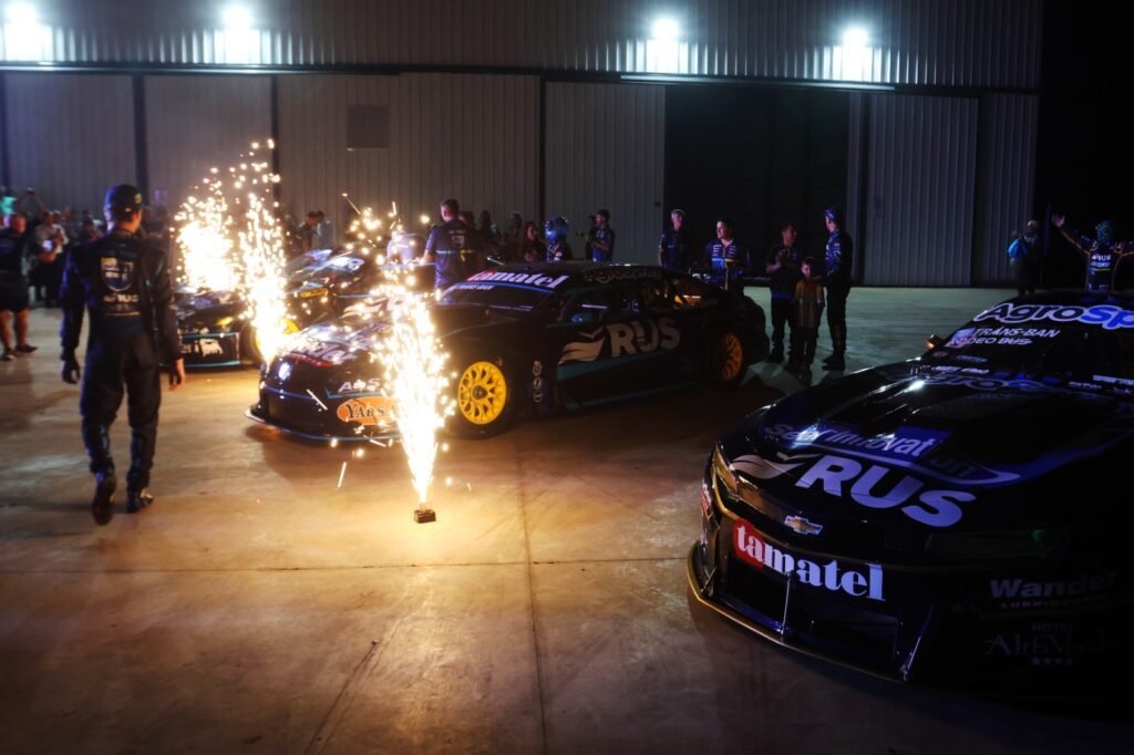 c65c6a93 ec52 33c8 ab28 7684561364b9