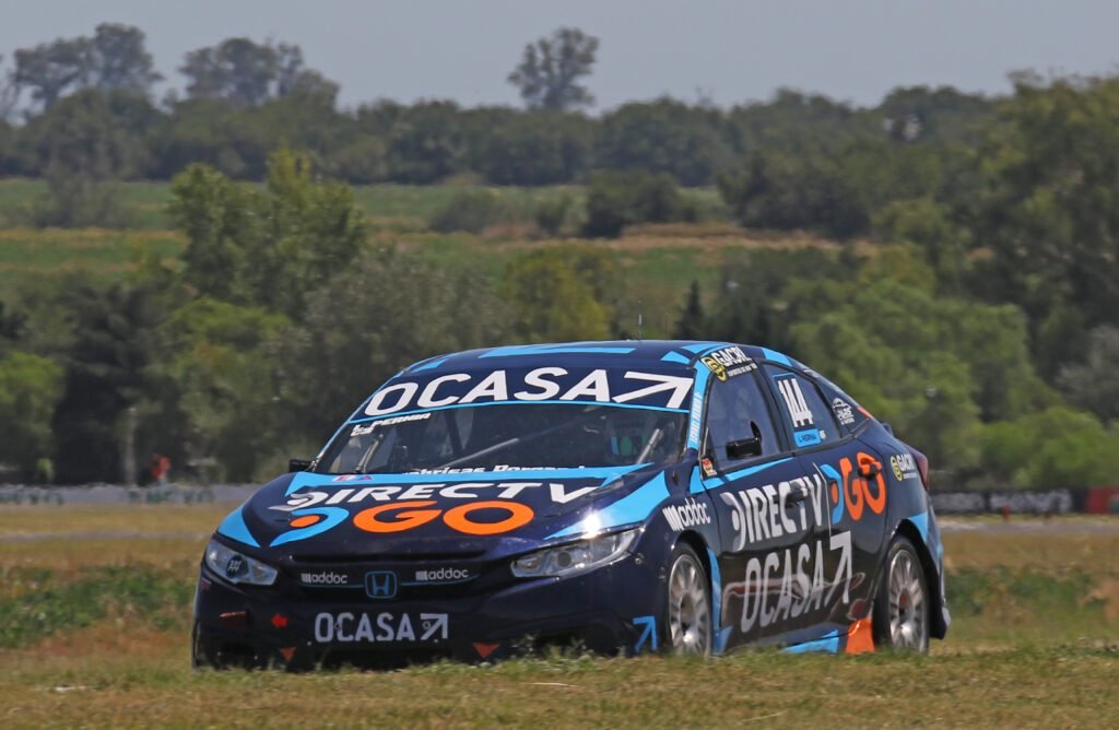 Leonel Pernía probó en Córdoba