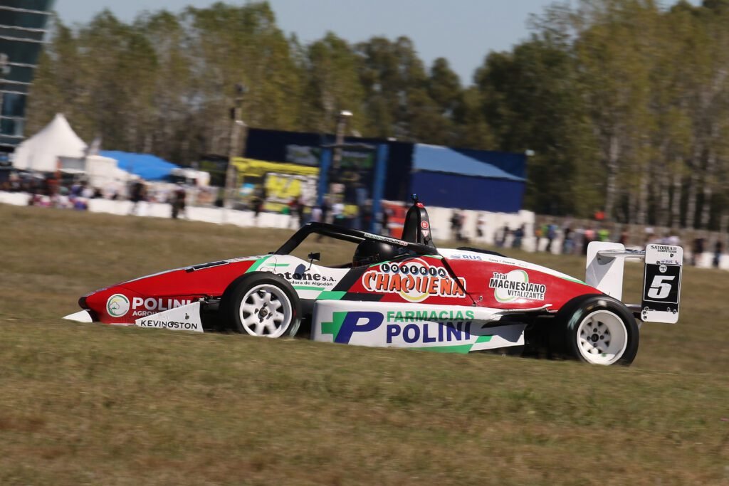 Polini se llevó la victoria en la Fórmula 3 Metropolitana