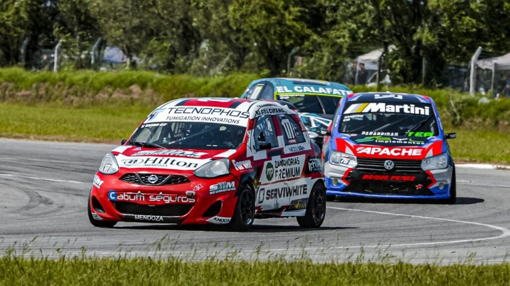 El Nissan March volvió a la victoria