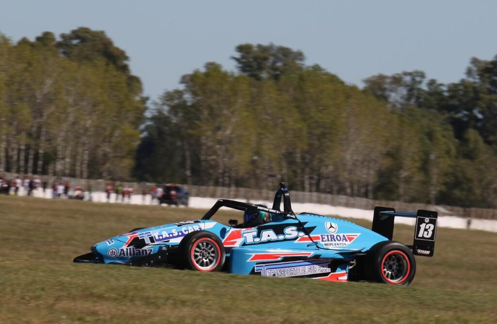 Uno de los autos de Ezequiel Cepeda