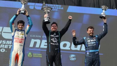 Llaver: Doblete, dominio total y liderazgo del campeonato 3 Llaver encabeza el podio de Neuquén