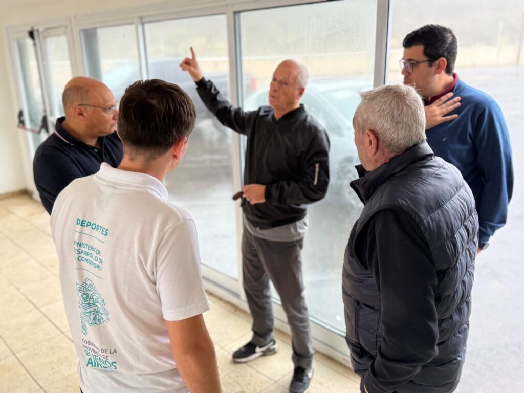 La comisión directiva de la ACTC visitó el Autódromo de Balcarce