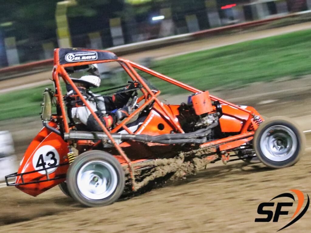 El midget corrió su sexta fecha con victoria de Matías López