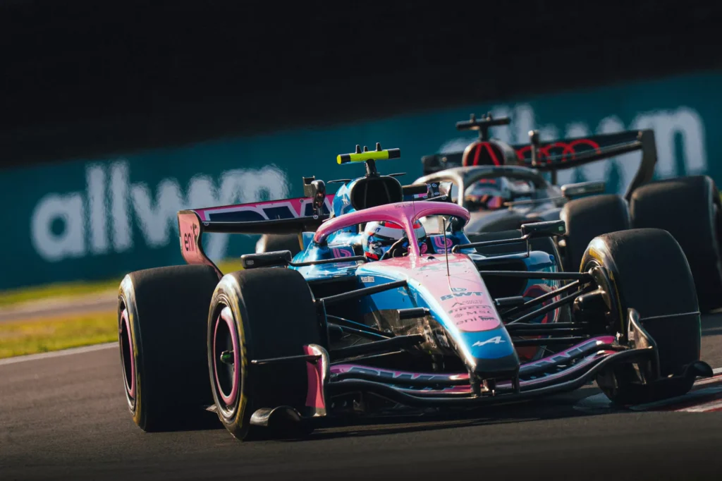 Alpine introdujo mejoras en Suzuka y mostró avances parciales con el A526 3 Franco Colapinto con el Alpine en pista