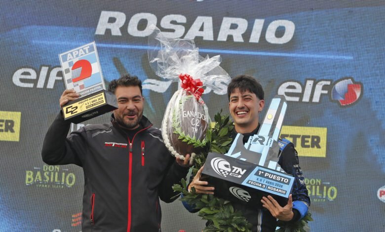 Leston ganó la tercera fecha en Rosario y logró su primera victoria 1 Leston festeja en el podio