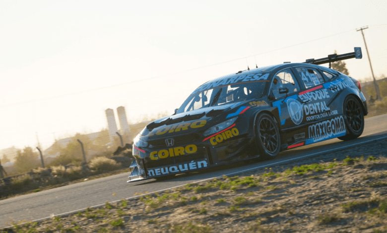 Camilo Echevarría en su retorno al automovilismo