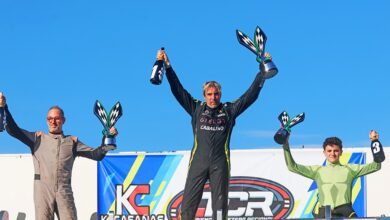 Chuk celebra la victoria en la final 1 de la F4 NG