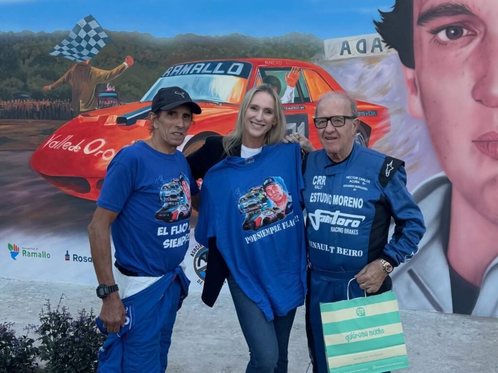 Paula Traverso en la inauguración del mural de su padre