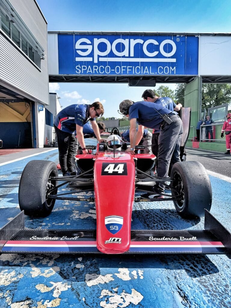 Scuderia Buell, un proyecto argentino en Italia