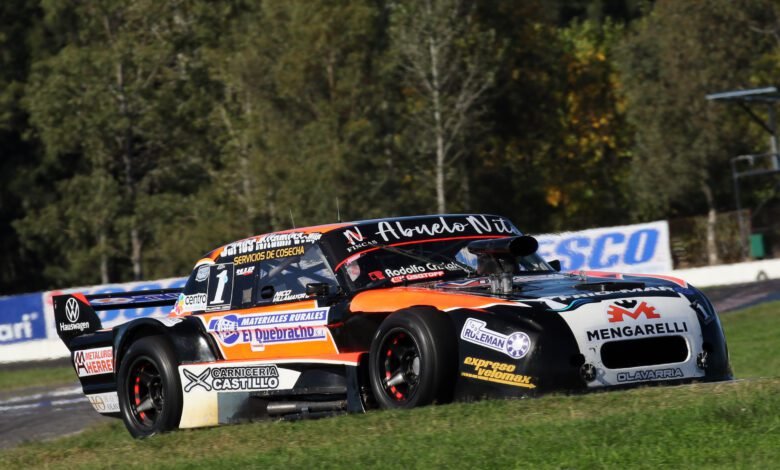 Villamayor encabezó el pirmer entrenamiento del Turismo 4000 en La Plata