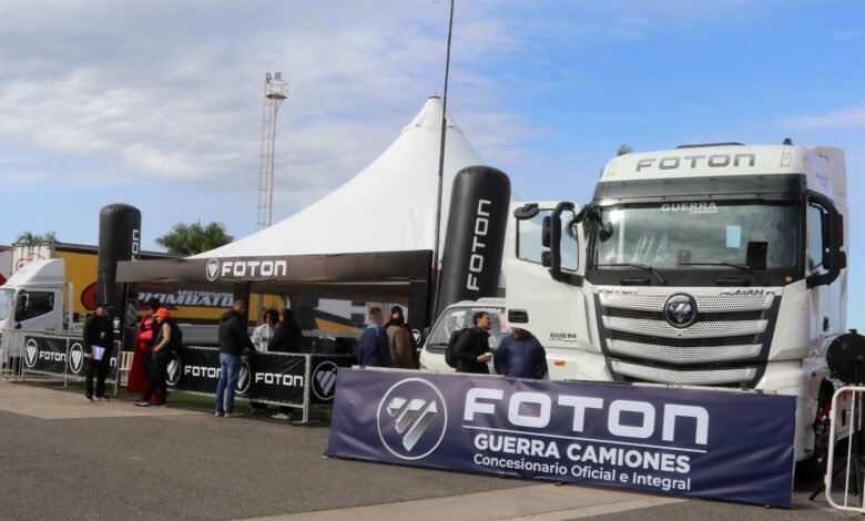 El stand en el Gran Premio Foton