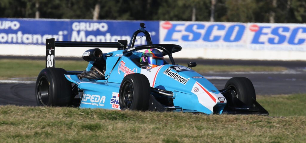 Sebastián NG fue el tercero en clasificación