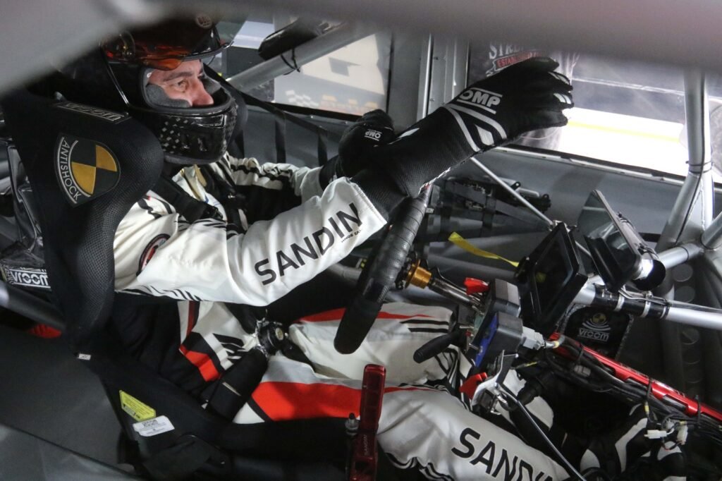 Sandin sobre su Ranger de TC Pista Pick Up