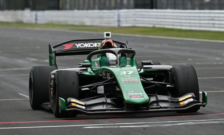 Heroíca victoria de Sacha Fenestraz en Suzuka 1 Sacha Fenestraz y su triunfo en Super Formula