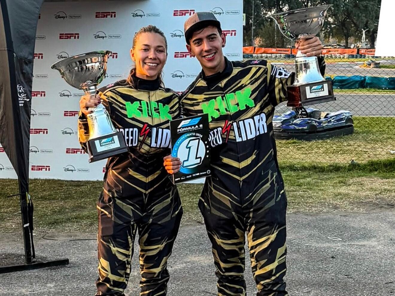 Paula Martínez volvió a brillar en la Fórmula S 2 Paula Martínez se impuso en la Formula S