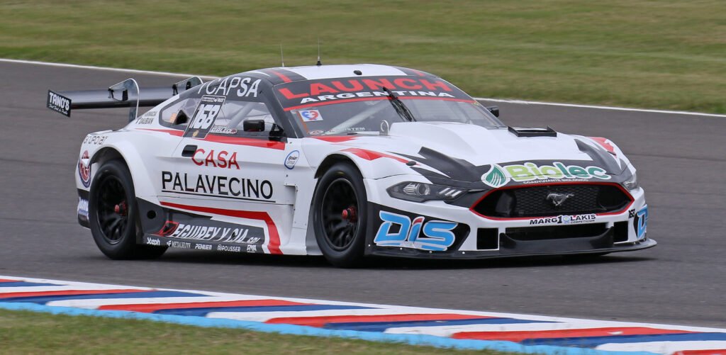 Felipe Bernasconi marcó el camino en los ensayos del TC Pista en Termas 2 Juan Sebastián Gallo - Ford Mustang