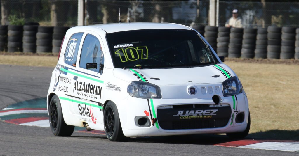 Clase 2: Yerobi, Cravero y Bovone ganaron las series en San Jorge 3 Las series de la Clase 2 del Turismo Pista en San Jorge