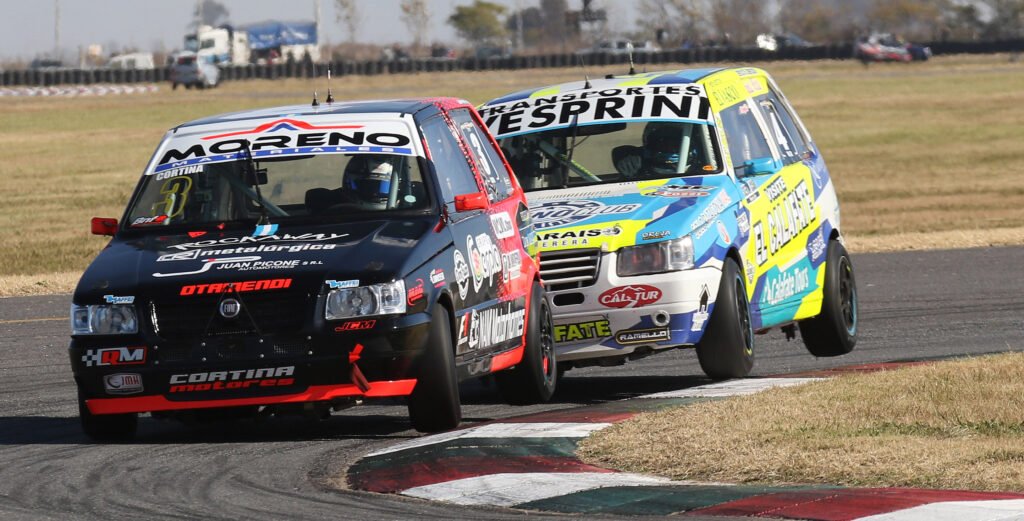 Clase 1: Cortina repite victoria y gana en San Jorge 2 La batalla en la Clase 1 con Cortina al frente.