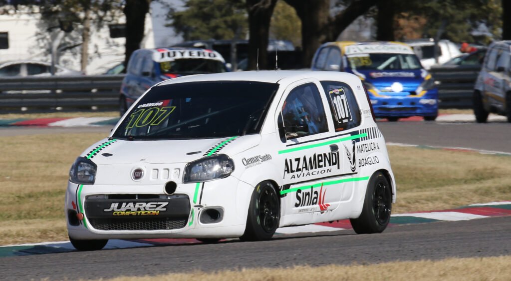 Clase 2: Cravero volvió a la victoria en el turismo pista 2 Cravero rumbo a la victoria en San Jorge