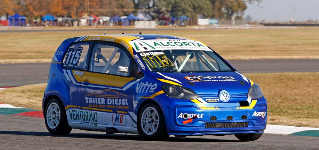 Clase 2: Cravero volvió a la victoria en el turismo pista 3 Cantarini en la final que ganó Cravero en San Jorge