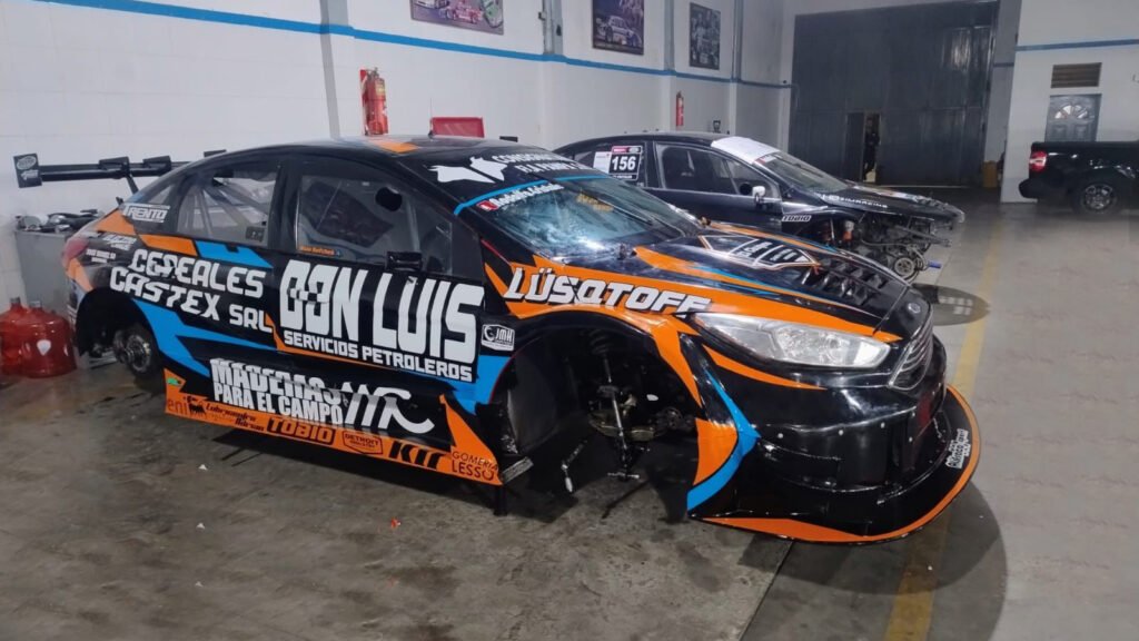 El Mumu Racing listo para una nueva fecha del Turismo Carretera 2000