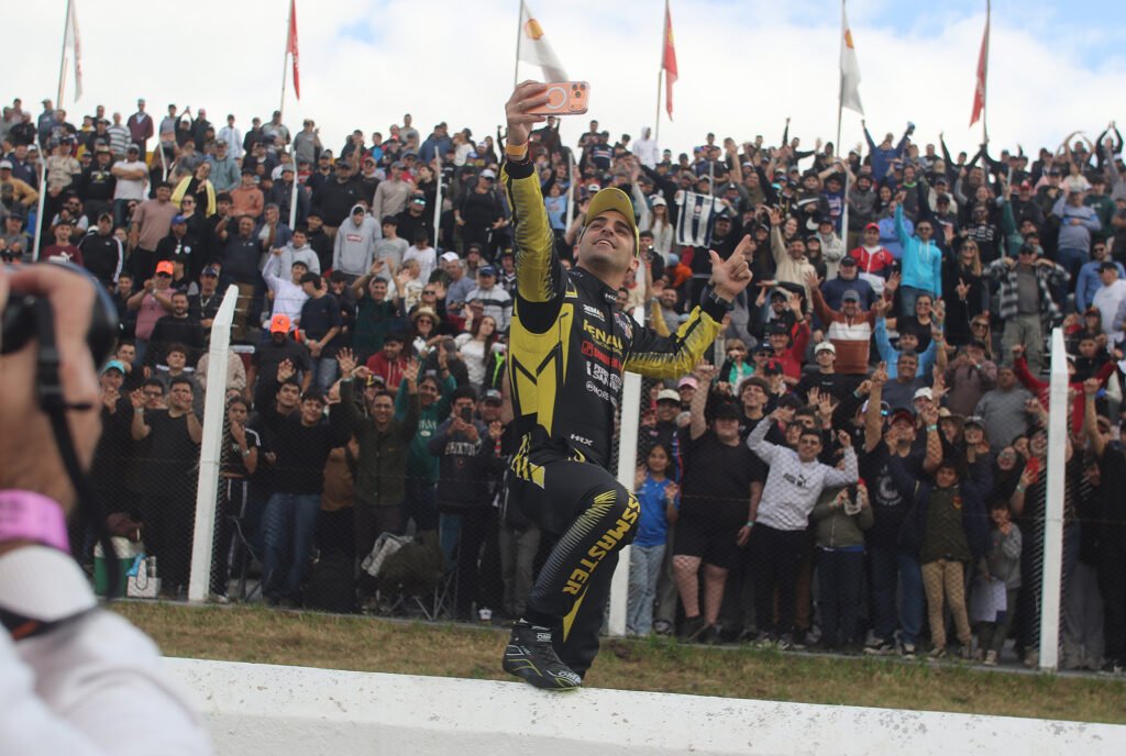 Chapur habló de todo con Tribuna 2