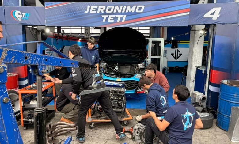 Teti y Urcera cambian de motor 1 CAmbio de motor para Teti y Urcera