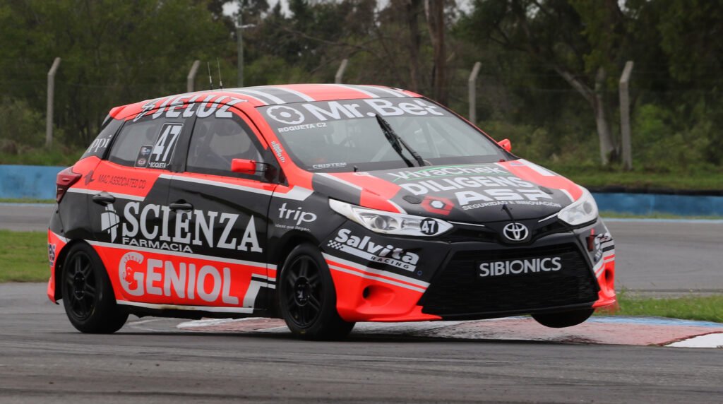 Bautista Roqueta en el Yaris de Clase 2 del Salvita Racing
