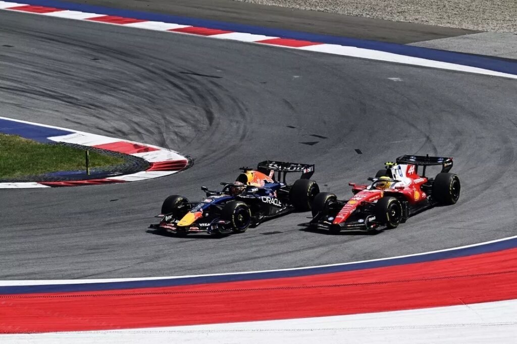 Verstappen fue protagonista en el GP de Austria, que se llevó Russell
