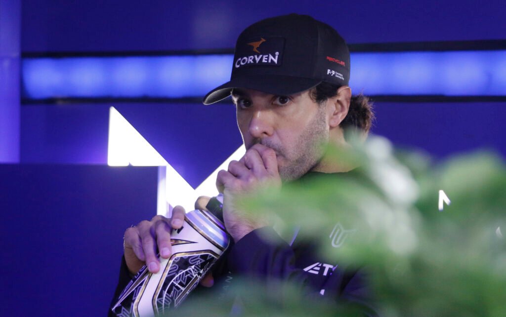 Manu Urcera estuvo probando en La Plata de cara a la carrera de Rafaela
