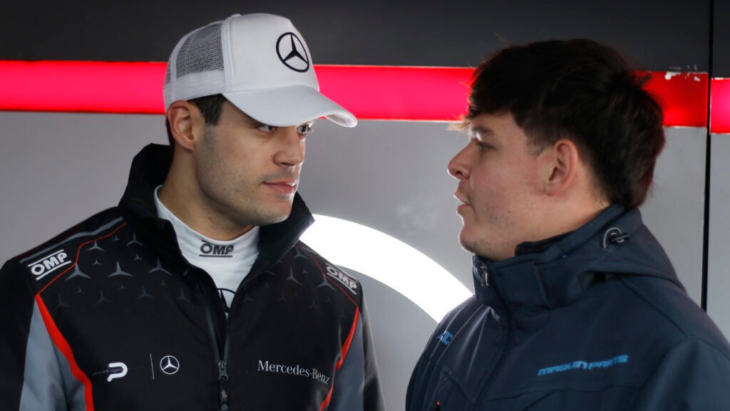 Diego Azar estuvo probando el Mercedes-Benz en La Plata