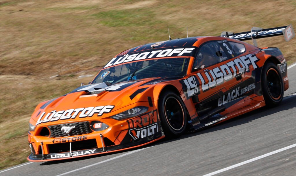 El Mustang de Mauricio Lambiris contará con nuevo motorista desde Posadas