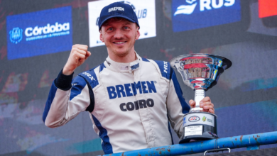 Andy Jakos se llevó la primera carrera del fin de semana en Río Cuarto 3 Andy Jakos celebra la victoria en el Turismo Carretera 2000