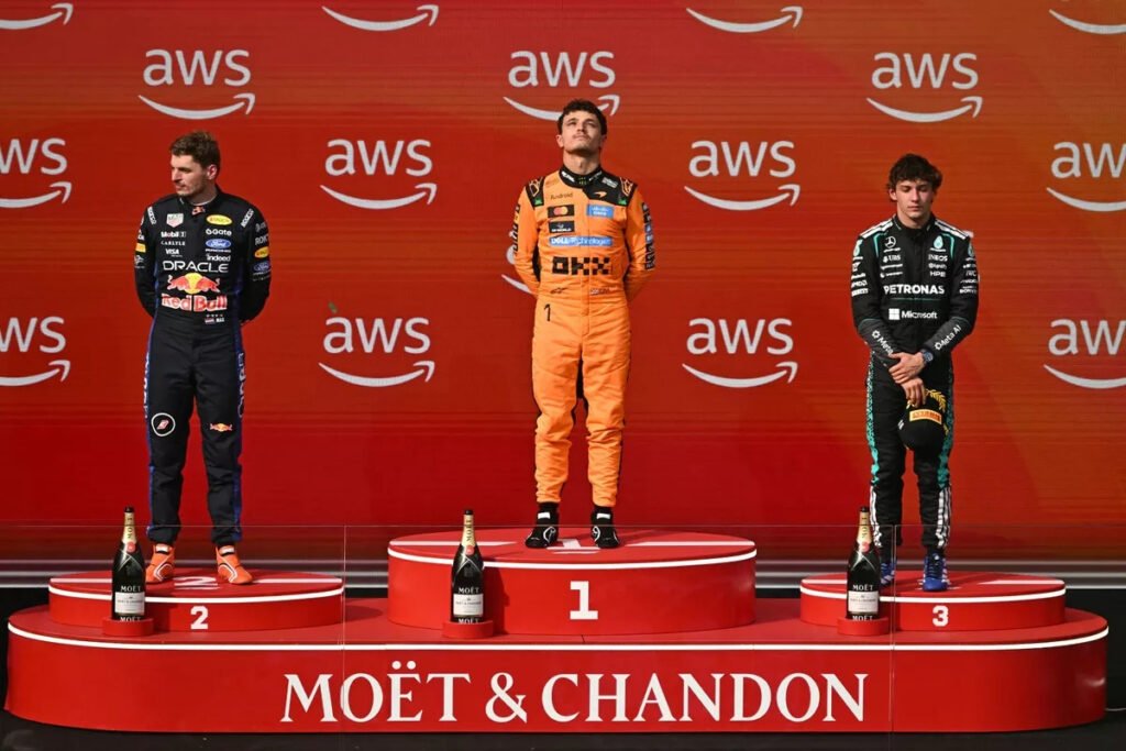 GP de Hungría: Lando Norris volvió al triunfo 5 El podio del GP de Hungría con Norris acompañado de Verstappen y Antonelli