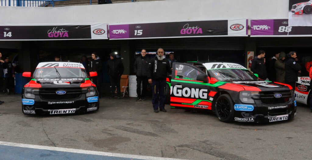 Los hermanos Goya subieron al podio en la Copa Master del TC Pista Pick Up