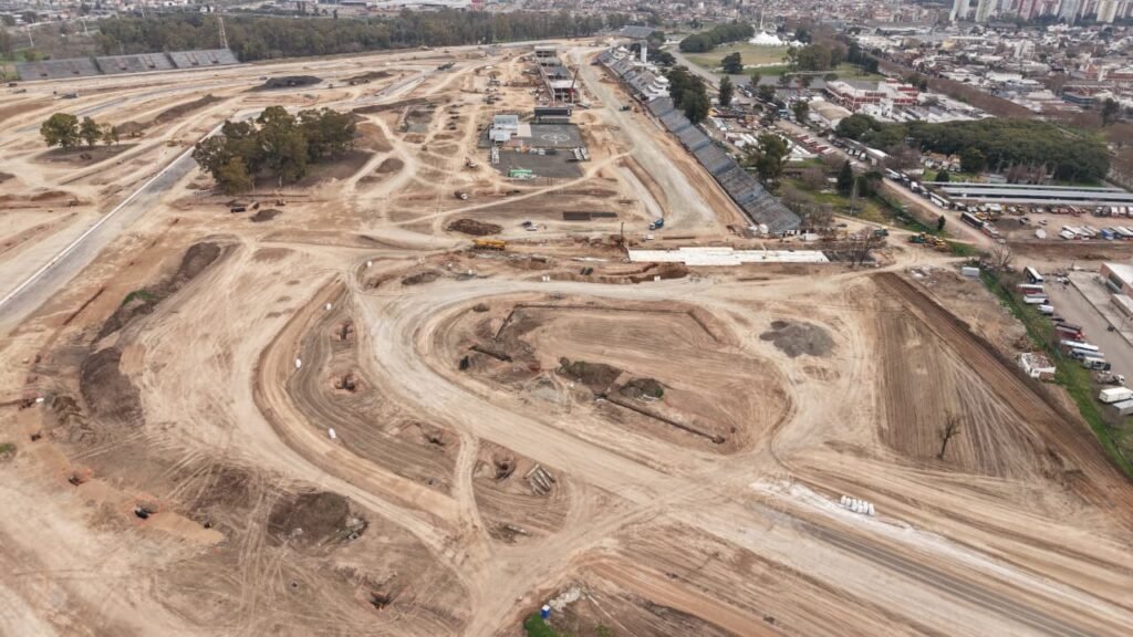 Avanzan las obras en el Oscar y Juan Gálvez para recibir al MotoGP y a la Fórmula 1 3 El avance de las obras en el Oscar y Juan Galvez