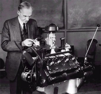 Ford, el reflejo de un Ovalo universal 5 Henry Ford
