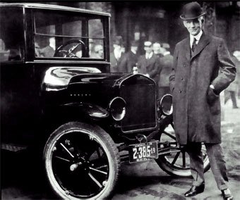 Ford, el reflejo de un Ovalo universal 4 Henry Ford