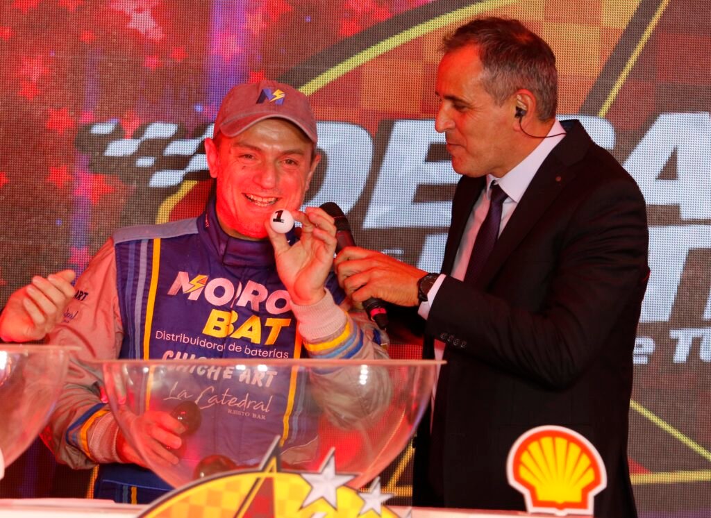 Desafío de las Estrellas: La bolilla 1 fue para Sebastián Abella 2 Abella se llevó la bolilla 1 en el sorteo del Desafio de las Estrellas
