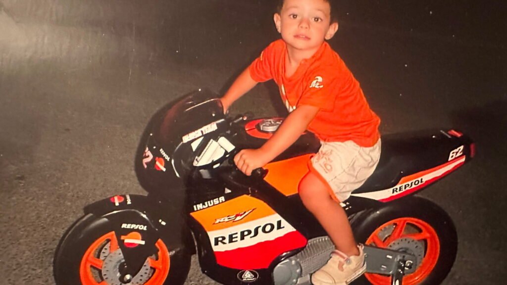 Alonso, con la Honda a los tres años
