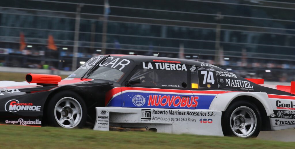TC Pista Mouras: Compromiso en el Mouras y con chicana 3 LP1L1684