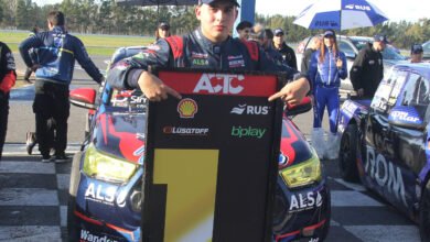 Santiago Biagi se quedó con la pole en las TC Pista Pick Up 5 Santiago Biagi celebra la pole en el TC Pista Pick Up