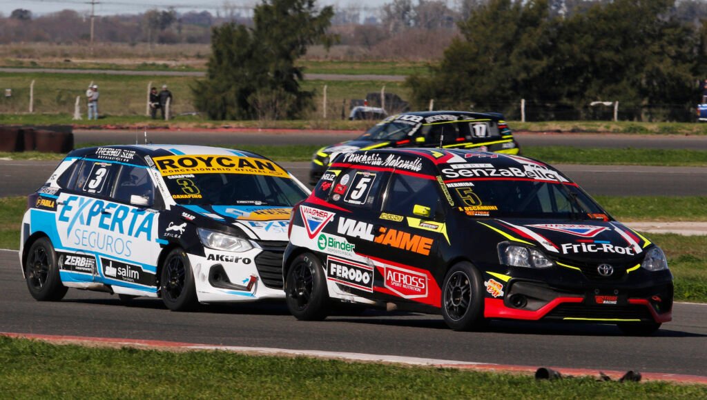 Matías Canapino es el nuevo puntero de la Clase 3 2 Hermida Alonso quedó segundo en el campeonato detrás de Matias Canapino