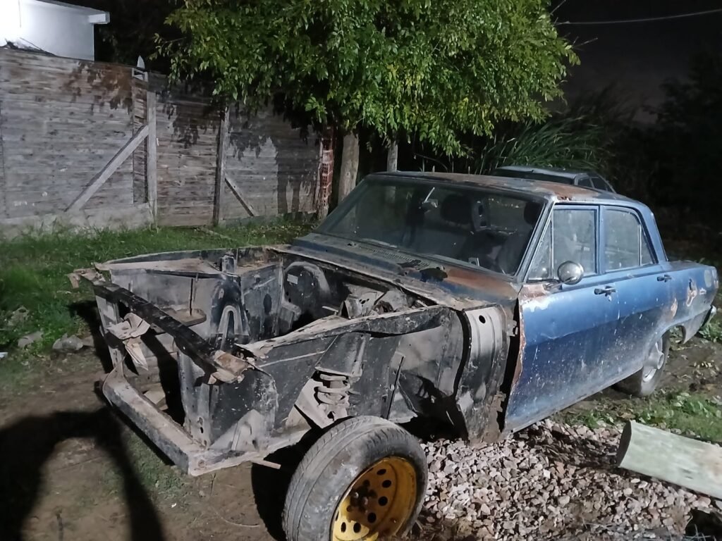 El estado inicial del Chevrolet 400, cuando lo recibió Ezequiel De La Fuente