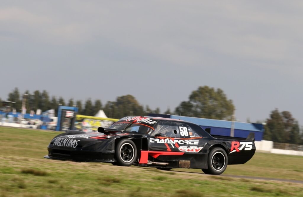 Aldo Ortiz se prepara para la octava fecha en La Plata 5 Aldo Ortiz estará presente nuevamente en el TC Mouras este fin de semana