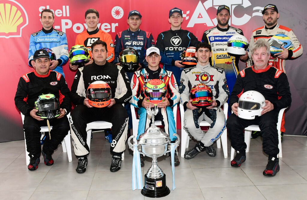 Pellandino se llevó todo en el TC Pista Pick Up en Rosario 4 Los 12 que van a pelear por la Copa Coronación Shell Helix