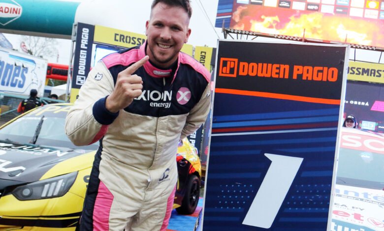 Clase 2 del TN APAT: Canela se quedó con la pole en Oberá 1 Canela celebra el 1 en la Clase 2 del TN APAT