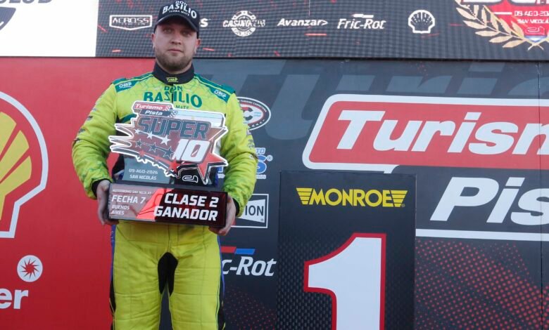 Matías Clapier prevaleció en el Súper 10 de la Clase 2 del Turismo Pista en San Nicolás 1 MGL7202